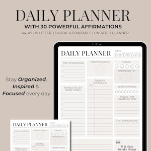 Op de afbeelding: Een zwart-witte digitale dagelijkse planner met een minimalistisch ontwerp. De planner bevat secties voor de 3 belangrijkste prioriteiten, de doelen van vandaag, het schema van vandaag, de dingen die vandaag moeten worden gedaan, waterinname, waar ik vandaag dankbaar voor ben en voor morgen. De planner bevat ook een stemmingstracker en een herinneringssectie. De tekst "Het is oké om dingen stap voor stap te doen." staat tussen aanhalingstekens.