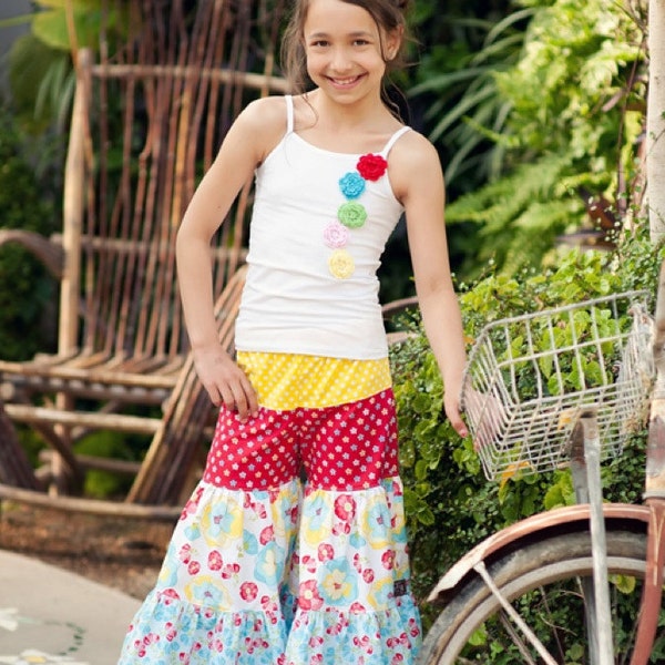 Pink Fig Sewing Pattern, Lilou's Market Day Gaucho Pants, Sizes 2T to 10 Years