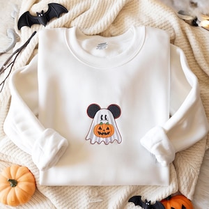 Sweatshirt brodé Mickey Ghost, chemise Disney Ghost, chemise brodée fantôme Disney, chemise effrayante, Disneyland Halloween