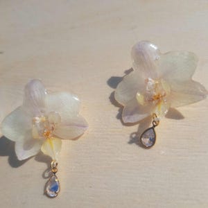 Real Orchid Earrings | Real Flower Earrings |Resin Dangle Earrings | Gift for Her| Dried Flower Earrings | US Shipping Taxes Included
