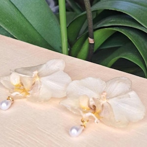 Real Orchid Earrings, Bridal Jewelry, Pearl Dangle Earrings image 3