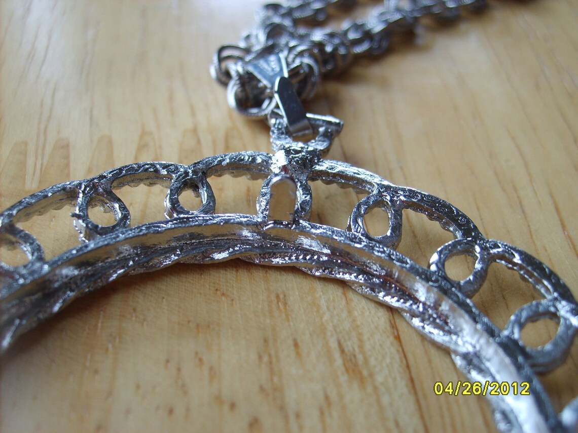 Silver Dollar Bezel Pendant Necklace Costume Jewelry Supplies Etsy