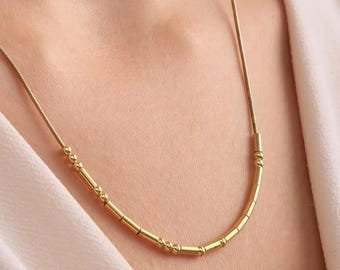 Collier personnalisé en or 14 carats avec code Morse | Cadeau message caché | Bijoux prénoms secrets | Morse personnalisé Dainty | Collier caché unique pour elle