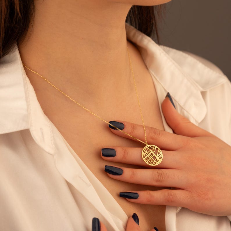 coordinate necklace
first date map
where we met map
geopersonalize
custom coordinates
where it all began
where we first met
where we met
personalized necklace
everyday necklace
first kiss location
location necklace
motherday gift