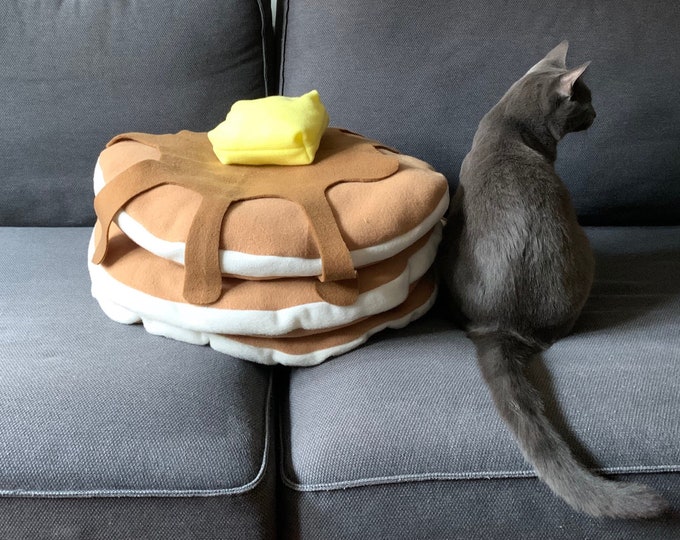 Big Stack of Pancakes Pet Bed for Cats or Small Dogs!