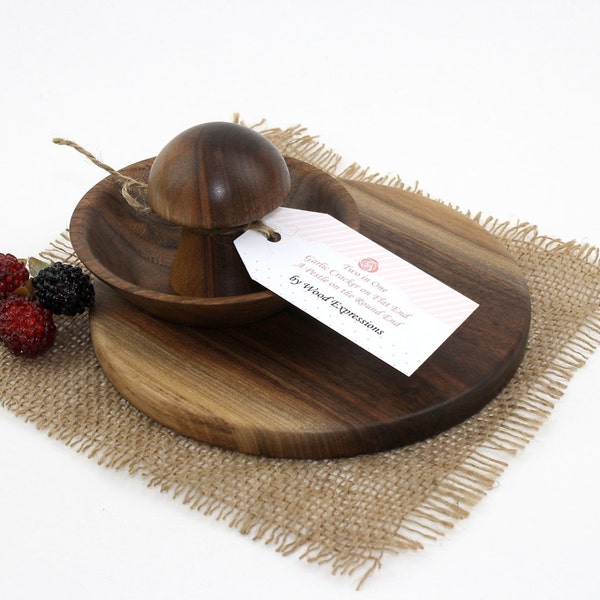 Wooden Walnut  Pestle Garlic Crusher Set  / Cutting Board with Bowl and Pestle
