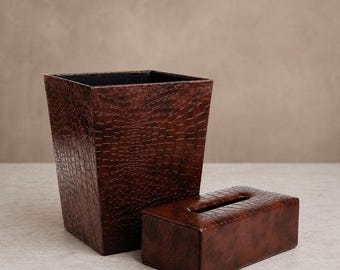 Set composto da cestino e porta fazzoletti in pelle marrone con stampa coccodrillo – Organizer da scrivania di lusso