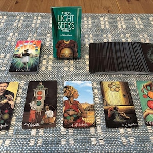 Moonlit Tarot Garden – Light Seer's Tarot Deck | Baralho de Tarô de 78 Cartas para Autodescoberta e Orientação Espiritual | Cartas Ilustradas de Alta Qualidade