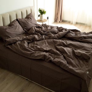 Bedding set full Chocolate Stripe Satin 100% cotton.4 Piece Set : Duvet Cover, 2 Pillowcases, Fitted Sheet or Flat Sheet, Housewarming Gift
