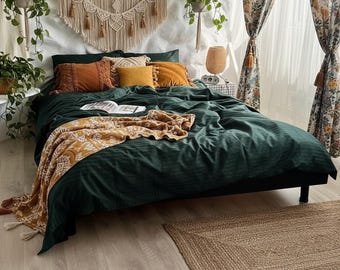 Modern Green Bedding Set - Satin Stripe Cotton Duvet Cover, 2 Pillowcases & Sheet | Hotel Quality Bed Linen