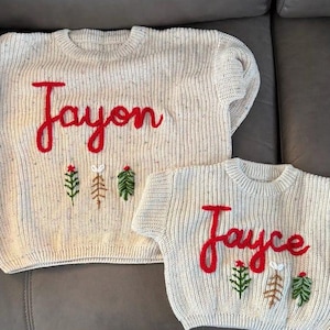 Personalized Christmas Embroidered Sweater, Custom Name Knit Family Matching Sweater, Holiday Knit Jumper for Mom and Baby