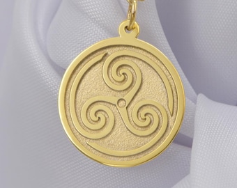 Collar Freyja de oro macizo de 14 quilates: colgante de diosa nórdica, joyería vikinga hecha a mano, amuleto de oro personalizado, amuleto mítico para ella.