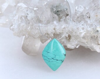 Gem HUBEI TURQUOISE vliegervormige hangercomponent