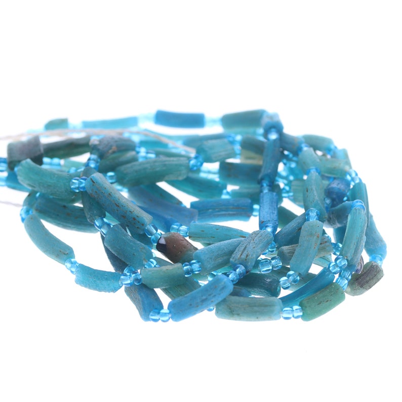 ANCIENT ROMAN GLASS Beads Cerulean Blue 16