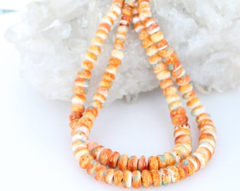 Perles d'huîtres épineuse orange avec incrustation turquoise 16" gradué 4-8 mm