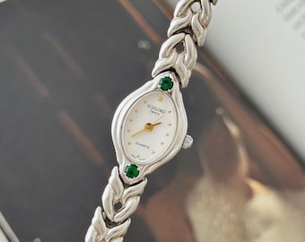 Vintage Sunlord l’emir Silver Tone Watch With Green Gemstone, Vintage Women's Wristwatch