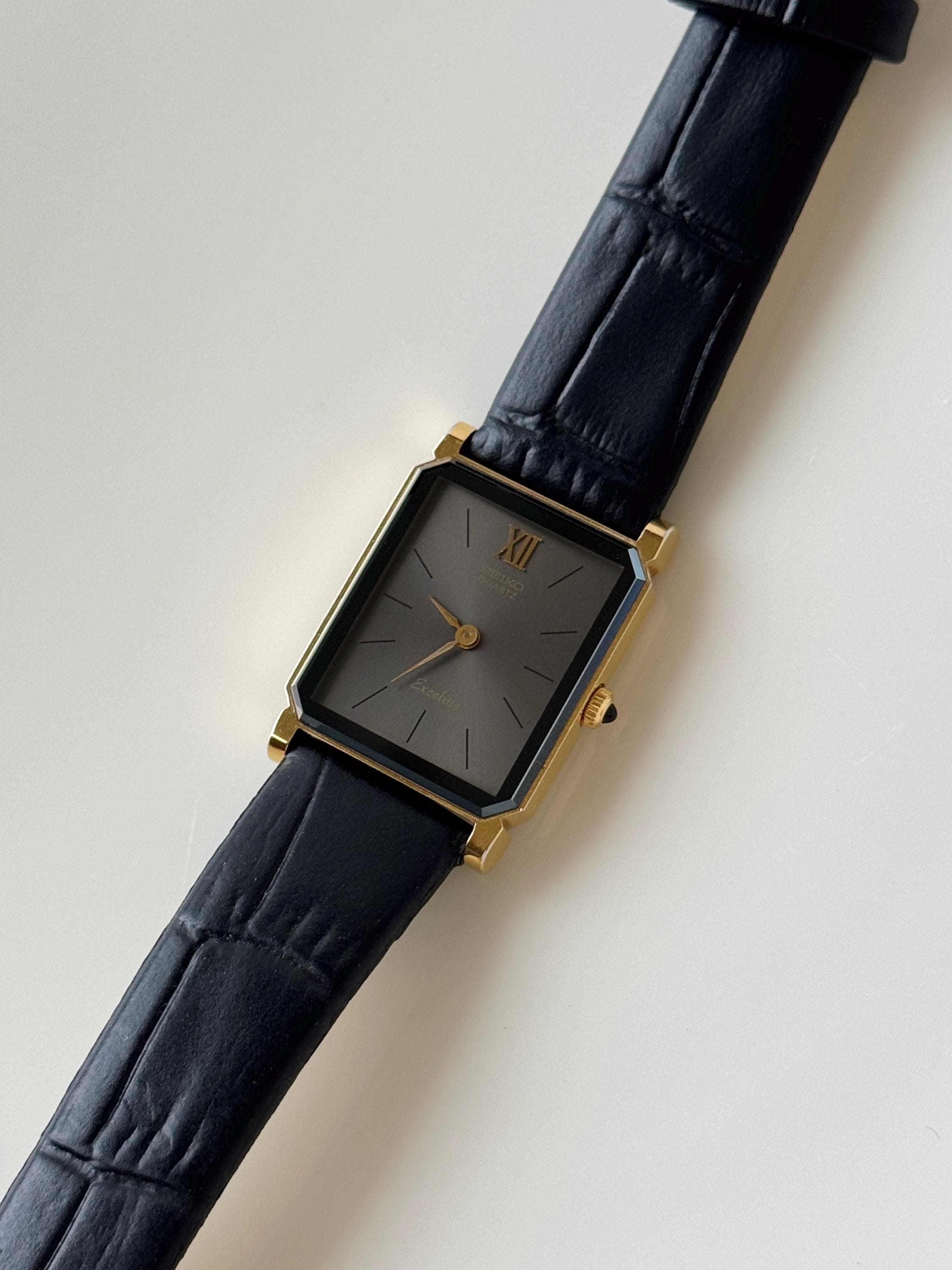 Vintage Seiko Exceline Gold Tone Rectangular Case Watch With