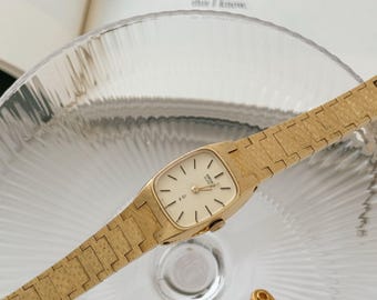 Vintage Seiko Gold Plated Watch, Vintage Women's Wristwatch