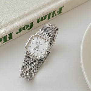 Delvina watch - Etsy 日本