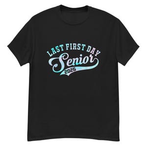 Senior 2026 Coquette Bow Shirt, Floral Senior Retro Shirt, 2026 Seniors Shirt, High School Senior 2026 Tee, Class of 2026 Graduation Gift
