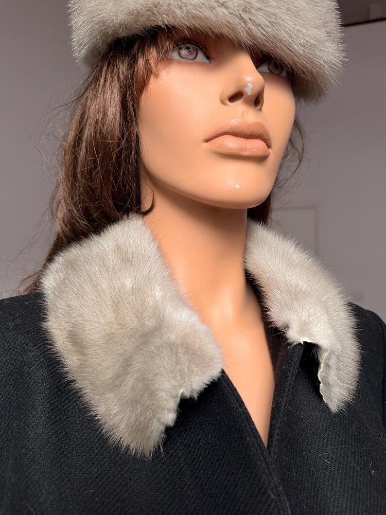 Vintage Sapphire Mink Fur Collar | Luxury Scarf Trim, 1980s image 2
