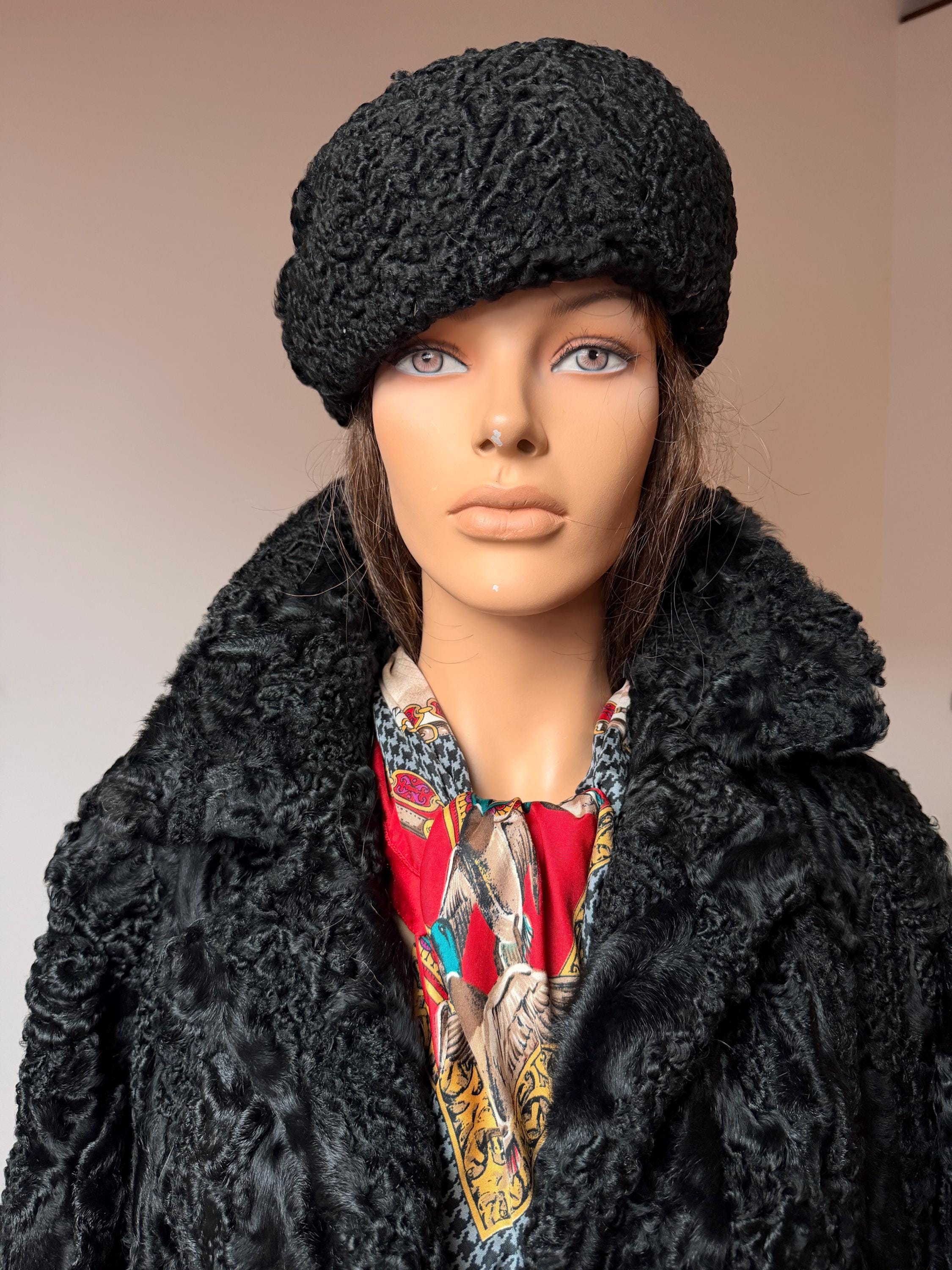 Persian lamb astrakhan style black fur Beret C7683.jpg main image 3