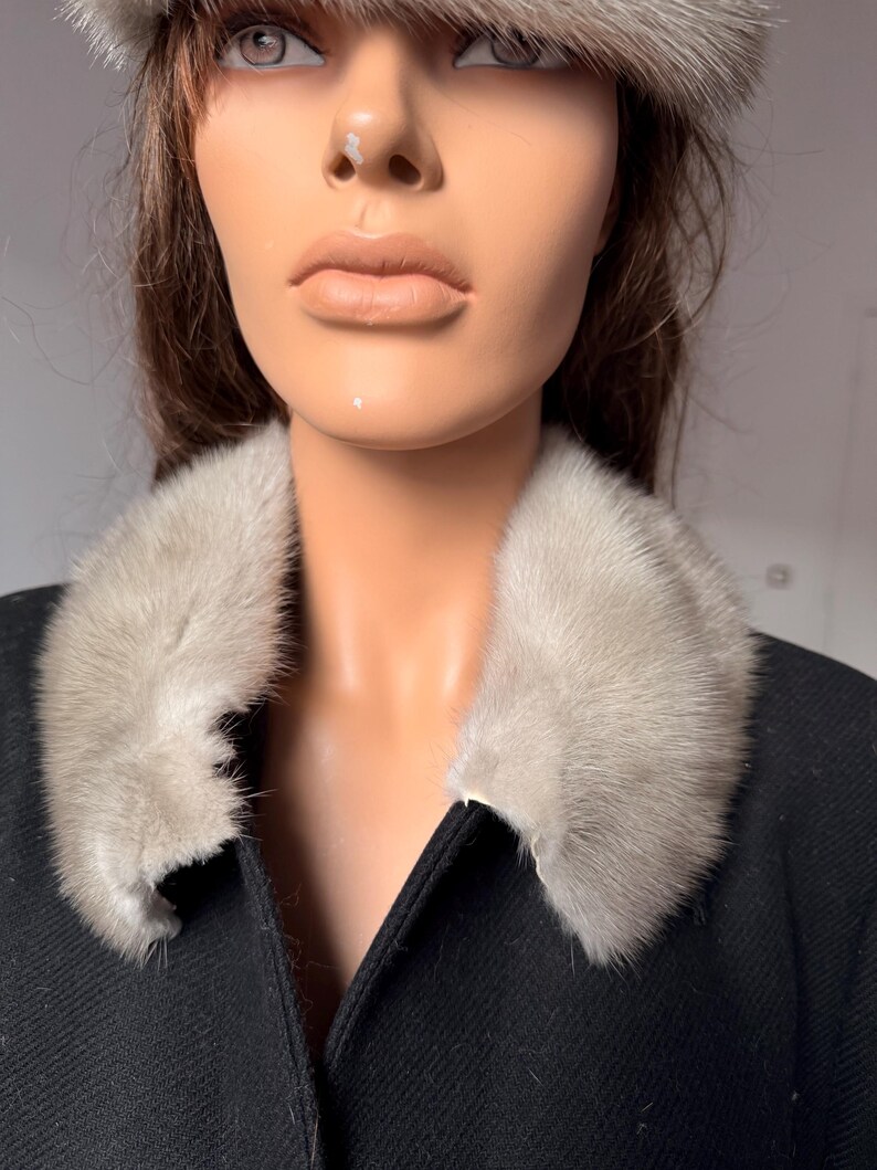 Vintage Sapphire Mink Fur Collar | Luxury Scarf Trim, 1980s image 9