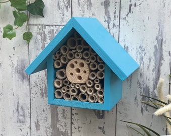 Single Tier Mason Bee Hotel, Beach Blue. Can be personalised.FREE DELIVERY!