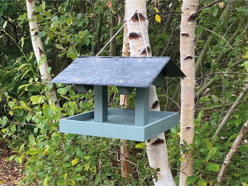 Table à oiseaux suspendue, cadeau de Noël. Aidez les oiseaux cet hiver. image 1