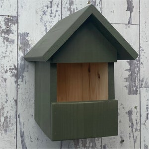 Robin or Wren Box. Old English. Can be Personalised. FREE DELIVERY image 2