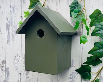Bird Box, Bird House, Nest box, Wildlife House, Garden Gift. Dark Green. Can be personalised. FREE DELIVERY!