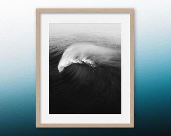 Impresión minimalista de olas: fotografía oceánica en blanco y negro, arte costero