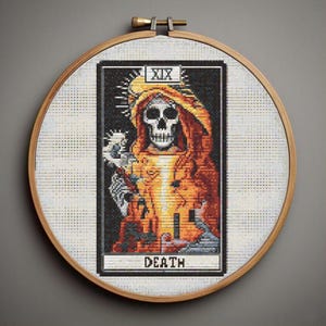 Patrón de punto de cruz: Carta del Tarot «Muerte» - Tarot nostálgico - Retro, años 90, vintage, gótico, nostalgia, tarot moderno, punto de cruz PDF
