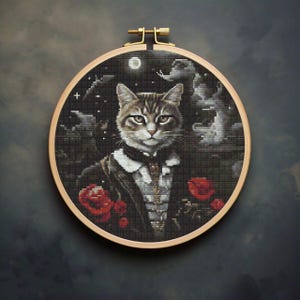 Gotische kat kruissteekpatroon, Halloween-borduurpakket, Victoriaans huisdierportret, kruissteekkaart vampierkat, pdf-borduurwerk voor beginners