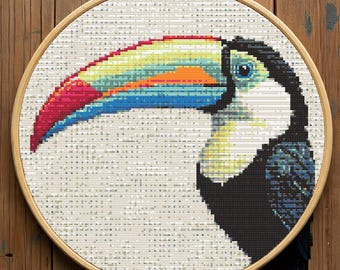 レインボーオオハシのクロスステッチパターンPDF、鮮やかなくちばしの刺繍、マルチカラーのトロピカルバードのクロスステッチチャートPDF、即時ダウンロード