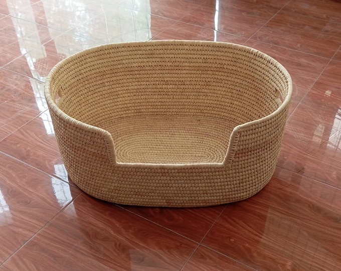 Cozy Dog Bed Basket - Handwoven Natural Dog Bed - Comfortable Woven Dog Basket - Pet Basket Bed - Wicker Dog Bed - African Dog Bed
