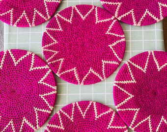 Woven Placemats Set of 2-12 – Hot Pink Fuchsia Boho Round Wedding Party Placemats, Heat Resistant Dining Table Mats, Bohemian Table Decor