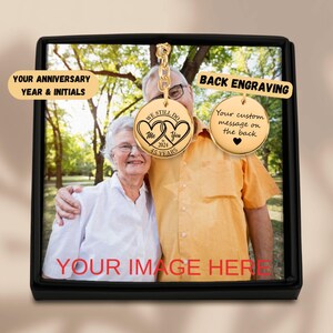 Llavero de corazón para el 45.º aniversario: regalo de aniversario de zafiro personalizado para celebrar el 45.º aniversario, recuerdo personalizado para parejas o bodas.