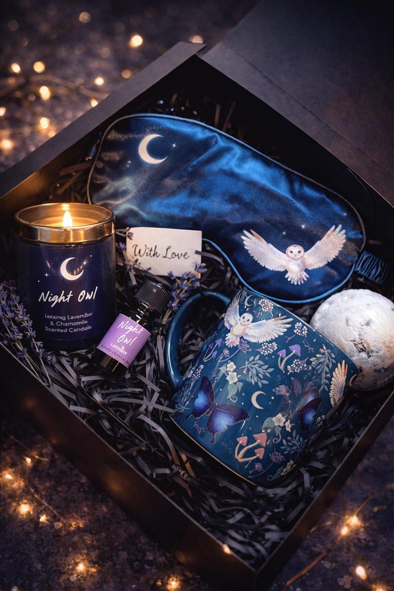 Lavender Relaxation Gift Set – Candle, Sleep Mask & Essential Oil image 2