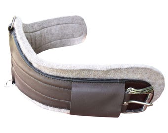 Custom Leather Western Cinch comes with One Removable Felt Liner