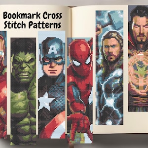 Op de afbeelding: Een collectie van zes verticale kruissteekpatronen voor boekenleggers met gepixelde illustraties van superhelden waaronder Iron Man, Hulk, Captain America, Spider-Man, Thor en Doctor Strange, met de tekst Bookmark Cross Stitch Patterns.