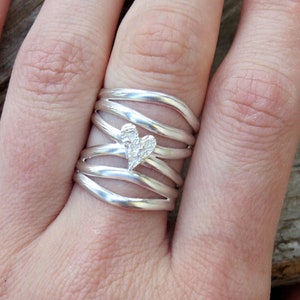 Silver Heart Band, Wavy Ring, Love Heart Ring, Cage Ring, Wiccan Ring, Heart Jewelry, Gift for Girlfriend Wife