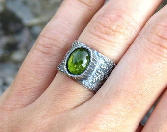Fern Ring, Fern Rings, Botanical Ring, Sterling Silver Peridot Woodland Ring, Witchcraft Jewelry, Wiccan Ring, Gift for Her