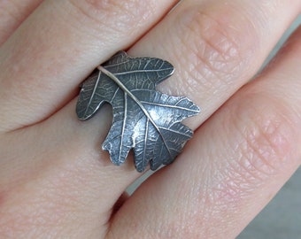 Large Oak Leaf Ring, Nature Inspired Ring, Silver Leaves Ring, Botanical Ring, Plant Ring, Wiccan Ring