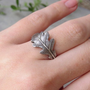 Oak Leaf Ring, Nature Inspired Ring, Silver Leaves Ring, Botanical Ring, Plant Ring, Wiccan Ring