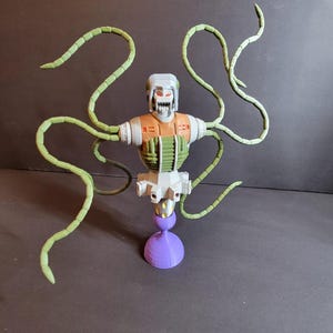 Transformers Masterpiece G1 Quintesson Prosecutor