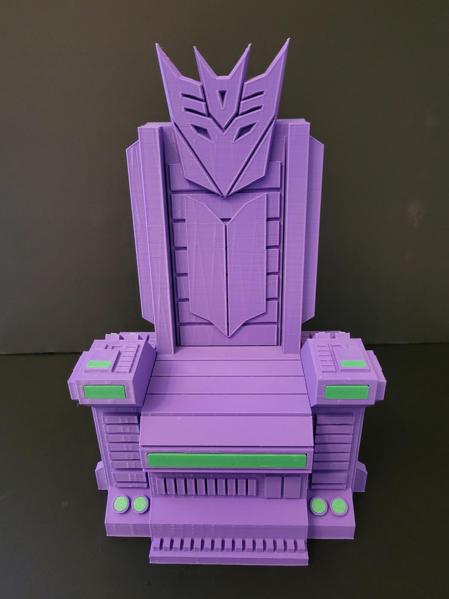 Transformers G1 Style Throne for Masterpiece Megatron