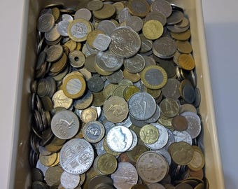 50-100 Different World Coins – Mixed in One Bag (No Repeats)