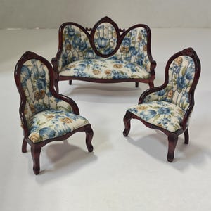 Dollhouse Miniature 1:12 Victorian Mahogany White Floral Couch And Armchair Set