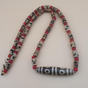 Vintage Himalayan 8 Eye Dzi Bead Necklace – Tibetan Amulet with Bone Bead, 57.9mm